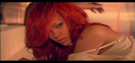 rihanna_ckb_041.jpg