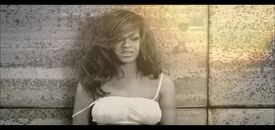rihanna_ckb_091.jpg