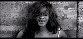 rihanna_ckb_106.jpg