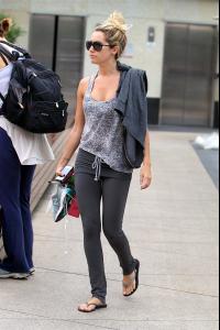 post-38290-0-03101200-1338058032_thumb.j