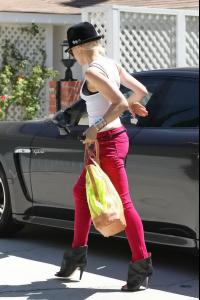 post-38290-0-58102400-1337988141_thumb.j