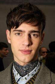 kenzo-mens-backstage-autumn-fall-wter-2012-pfw9.jpg