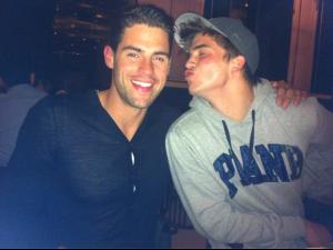 post-54434-0-76004700-1338224559_thumb.j