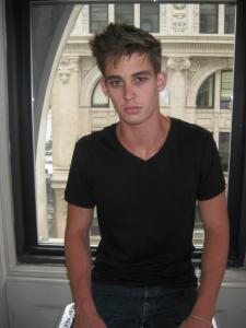 post-60960-0-44234200-1338314372_thumb.j