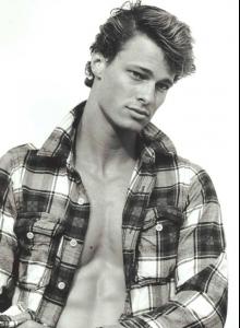 post-60960-0-10282000-1368551503_thumb.j