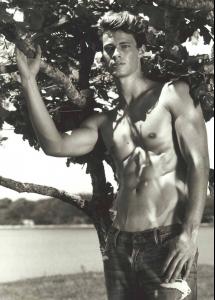 post-60960-0-15559200-1368551561_thumb.j