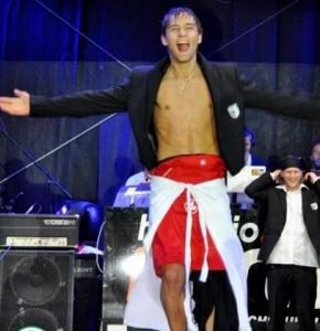 post-72008-0-70771800-1368388013_thumb.j