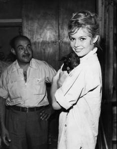 post-27165-0-67340000-1401139175_thumb.j