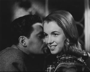 post-31427-0-32202100-1399142644_thumb.j