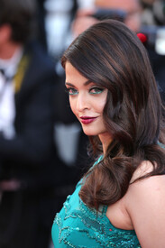 aishwarya3.jpg
