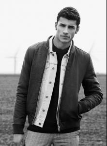 post-37461-0-87765400-1432759058_thumb.j