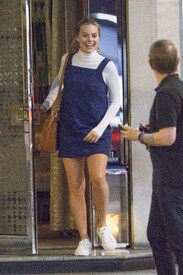 hqcelebcorner (1).jpg