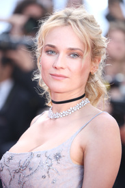 hqcelebcorner (2).jpg