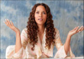 Halle_Berry_Armando_Gallo_portraits_09.jpg