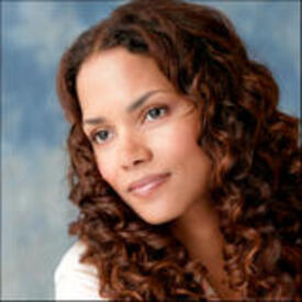 Halle_Berry_Armando_Gallo_portraits_11.jpg