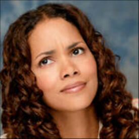 Halle_Berry_Armando_Gallo_portraits_14.jpg