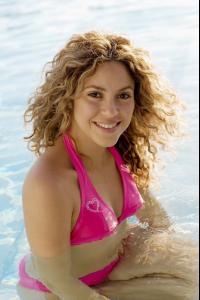 Shakira__8_.jpg