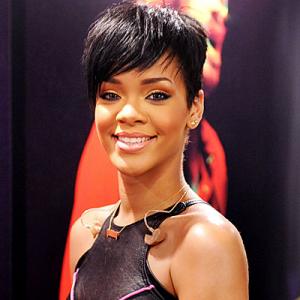 050908_rihanna_400x400.jpg