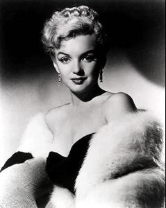 Marilyn_Monroe__489_.jpg