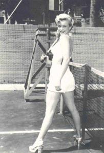 Marilyn_Monroe__497_.jpg