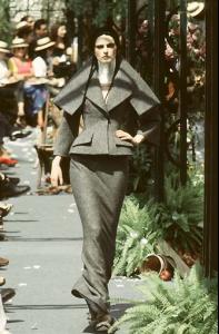 stella_Christian_Dior_Fall_1997_Haute_Couture.jpg