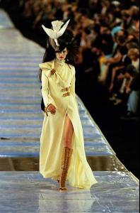 stella_Christian_Dior_Fall_1999_Haute_Couture.jpg