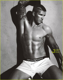 david-beckham-armani-underwear-03.jpg