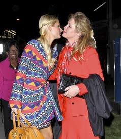 The Hilton Family HasDinner AtBOAInBeverlyHills010.jpg