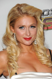 celebrity_paradise.com_Paris_Hilton_Wango_Tango_10.jpg