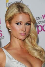 Paris_Hilton_The_World_According_To_Paris_Series_Premiere_055.jpg
