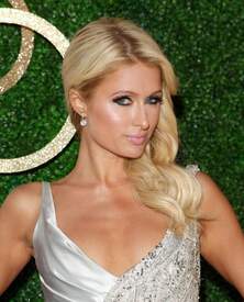 Paris_Hilton_The_World_According_To_Paris_Series_Premiere_068.jpg