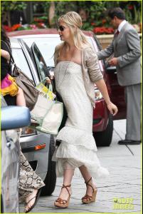 post-22656-0-13118100-1340087473_thumb.j