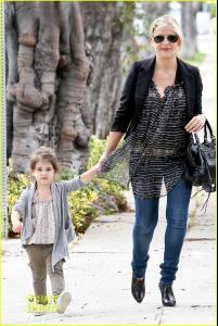 post-22656-0-38813700-1340551958_thumb.j