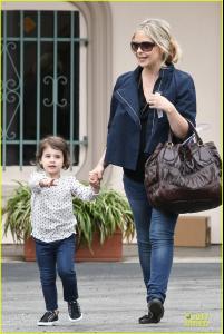 post-22656-0-41389100-1339746925_thumb.j