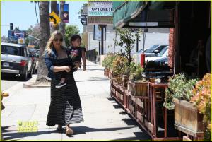 post-22656-0-44232900-1340551962_thumb.j