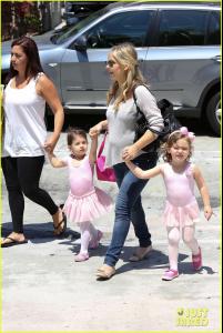 post-22656-0-83385500-1340086742_thumb.j