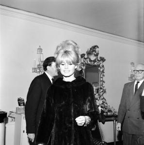 post-27165-0-13454600-1340562991_thumb.j