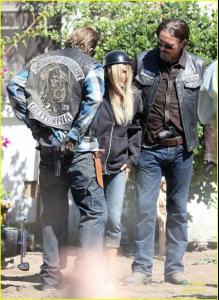 post-37737-0-18292000-1340727424_thumb.j