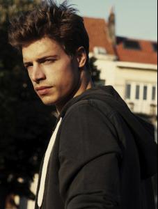 post-60960-0-67868400-1339444342_thumb.j