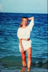 Kim_Basinger6.jpg