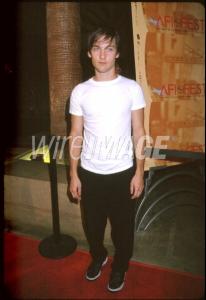 post-71509-0-02685000-1371787966_thumb.j