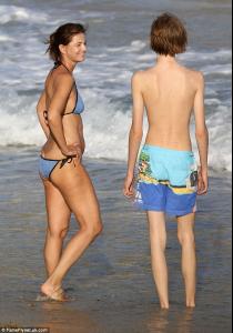 post-65041-0-95644200-1434913516_thumb.j