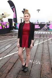 willow-shields-nintendo-splatoon-launch-party-in-santa-monica_3.jpg