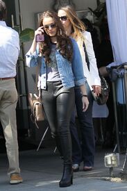madison-pettis-out-and-abouit-in-los-angeles-04-01-2016_6.jpg