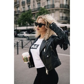 womens shirt club white-1000x1000.jpg