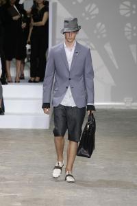 Louis_20Vuitton_20Spring_20Summer_202009_20Mens_20Runway_20Pictures_20_462__jpg.jpg