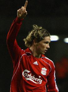 800_600_Fernando_Torres_celeb_Liverpool_v_Ful_595197.jpg