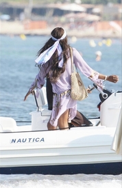 Naomi_Campbell_French_Riviera_31.jpg