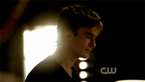 damon-3-damon-salvatore-10188272-300-169.gif