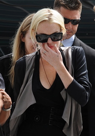 81830_LindsayLohanarrivingattheLAXCourthouseinLosAngeles_July212011_02_122_174lo (1).jpg
